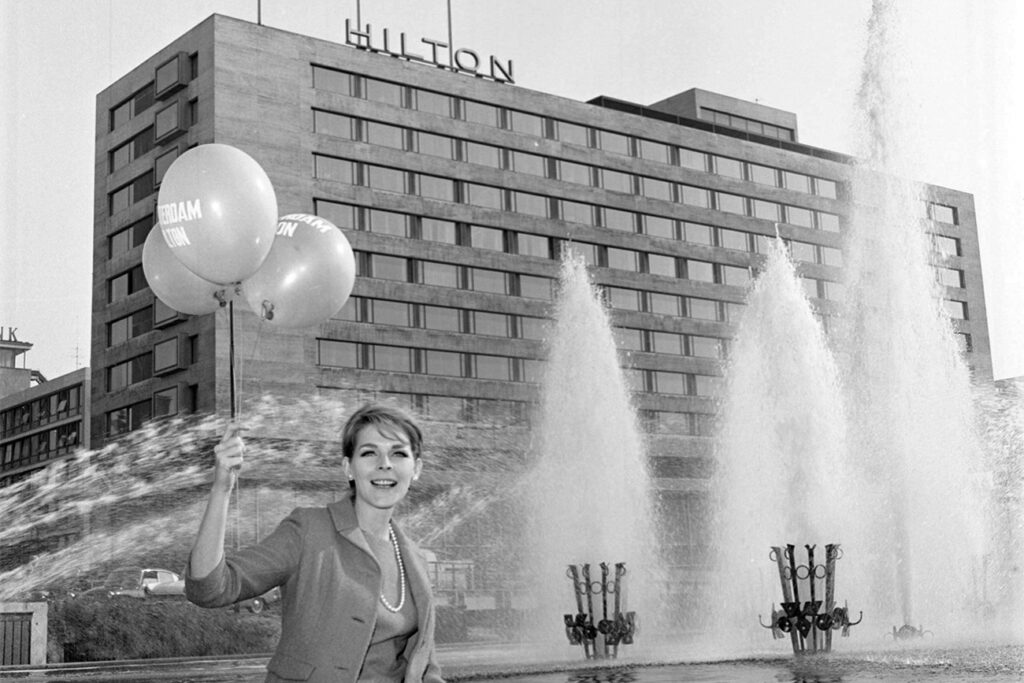 Hilton Rotterdam viert 60-jarig bestaan