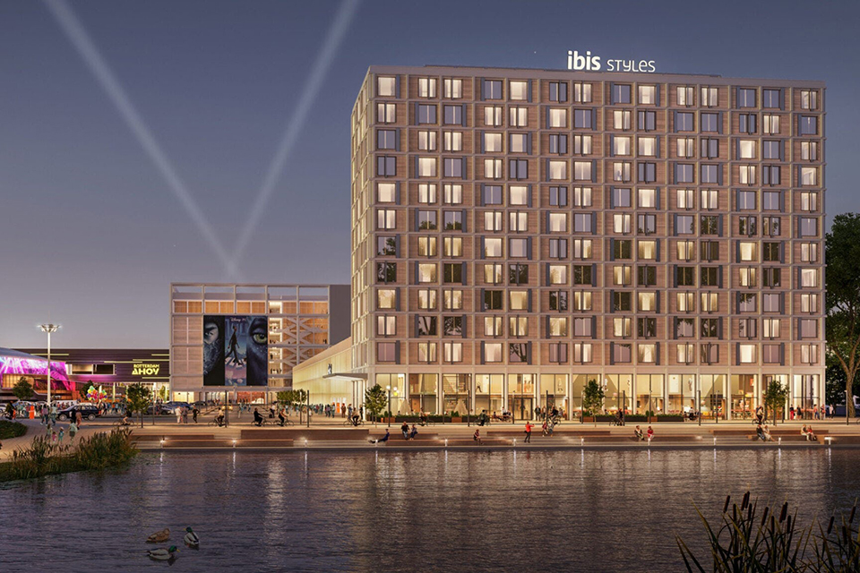 Foruminvest heeft de verkoop van het ibis Styles hotel in Rotterdam aan Corum Asset Management succesvol afgerond